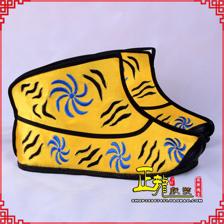 郓城.美猴王靴子虎纹靴金黄快靴 猴鞋